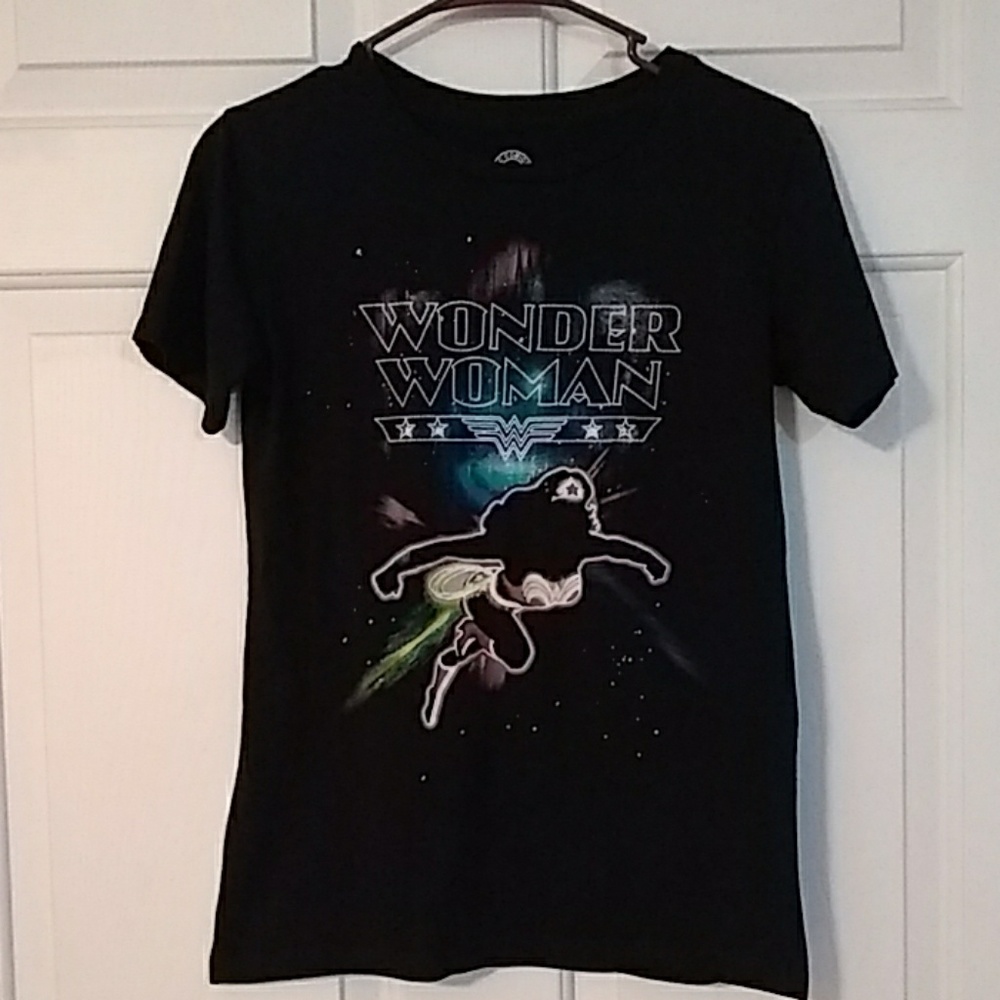 Wonder Woman black t-shirt